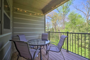 Townsend Condo with Pool, Great Smoky Mountain Views